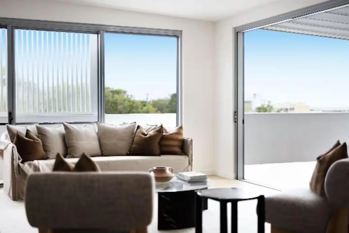 Lavish Ocean View Penthouse Near The Beach Coolum Beach